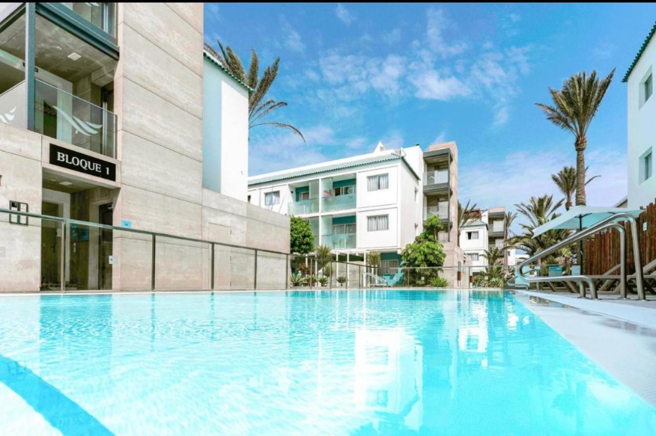 Bristol Sunset Beach Private Apartment كوراليهو المظهر الخارجي الصورة