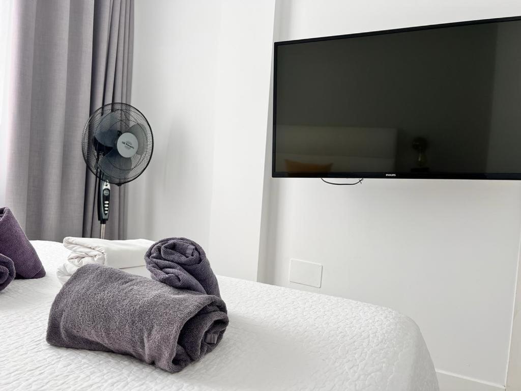 Bristol Sunset Beach Private Apartment كوراليهو المظهر الخارجي الصورة