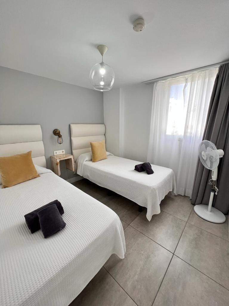 Bristol Sunset Beach Private Apartment كوراليهو المظهر الخارجي الصورة